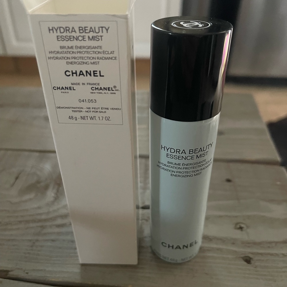 Chanel Hydra Beauty Essence Mist 1.7 ounce